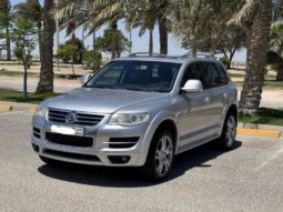 Volkswagen Touareg 2010 full