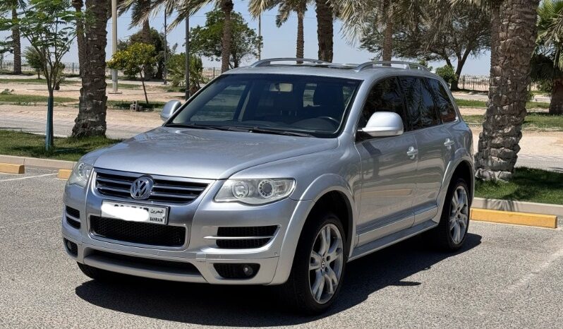 Volkswagen Touareg 2010 full