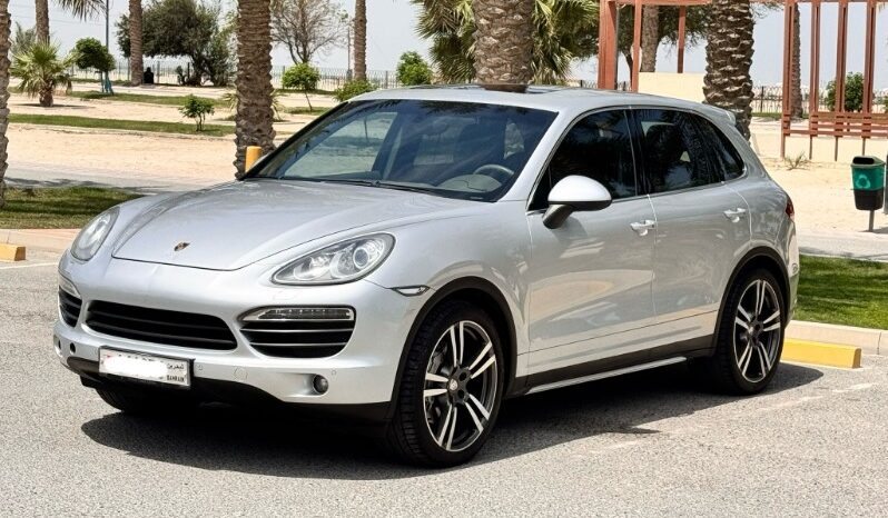 Porsche Cayenne S 2014 full