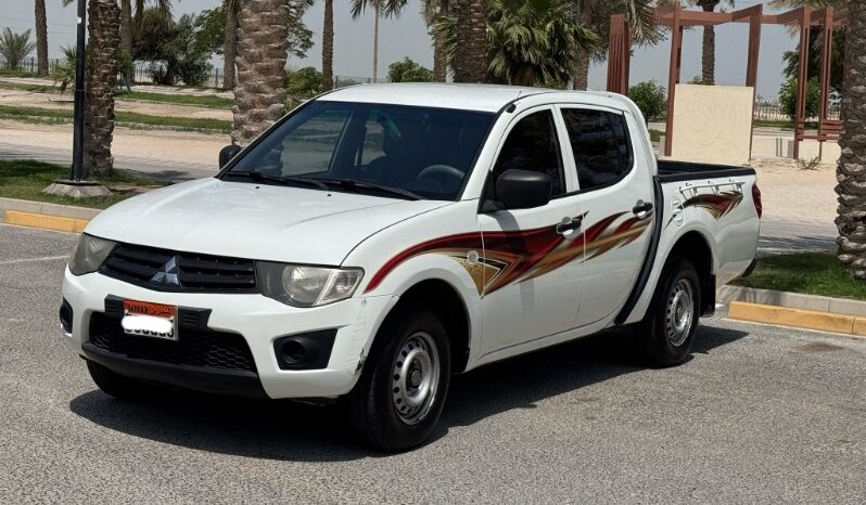 Mitsubishi L200 pick up 2014 full