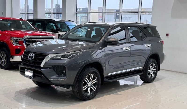 Toyota Fortuner 2025 full