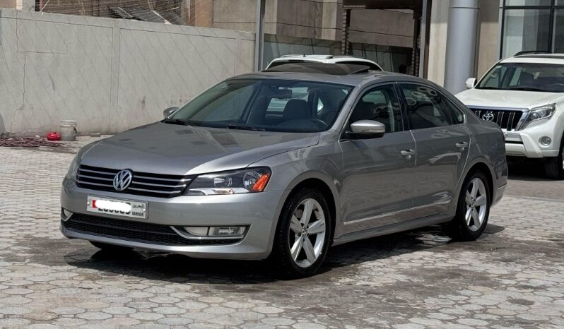 Volkswagen Passat 2014 full