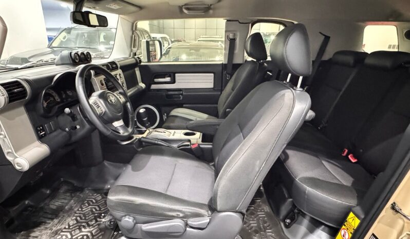 Toyota Fj Cruiser 2021 full