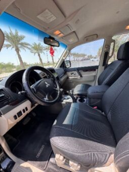 Mitsubishi Pajero 2015 full