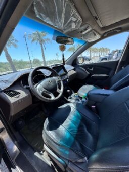 Hyundai Tucson 2013 full