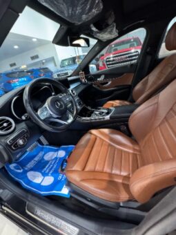 Mercedes Benz C200 2020 full