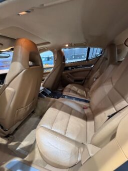 Porsche Panamera 2012 full