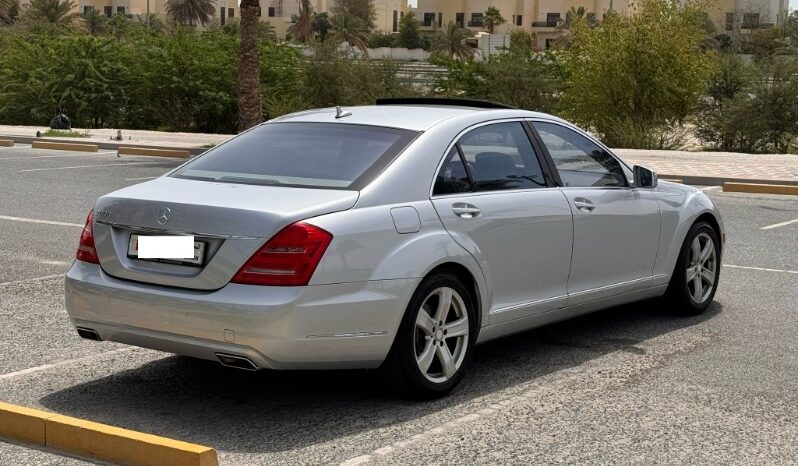 Mercedes Benz S550 2010 full