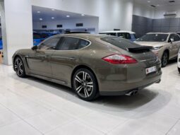 Porsche Panamera 2012 full