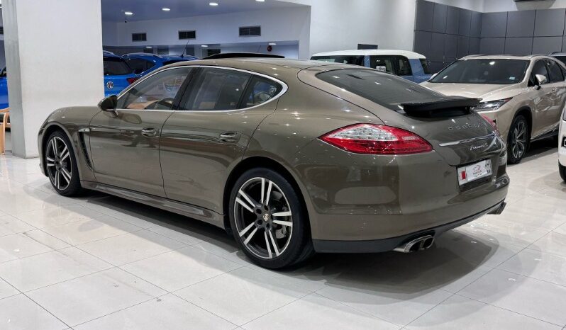 Porsche Panamera 2012 full