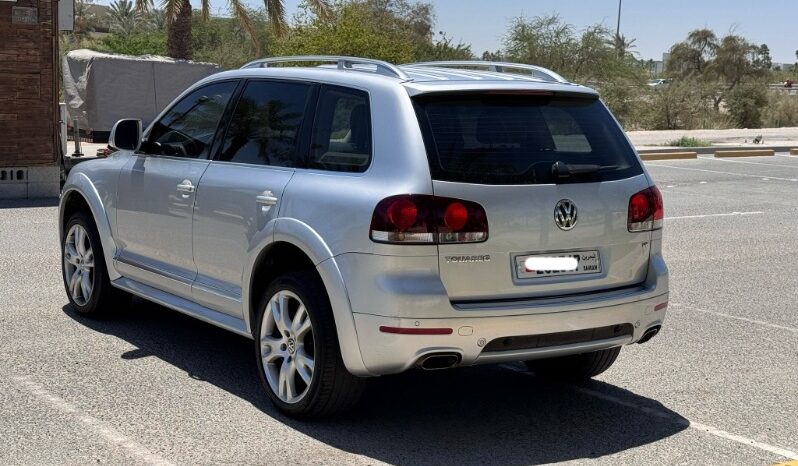 Volkswagen Touareg 2010 full