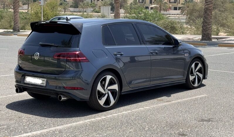 Volkswagen Golf 2018 full