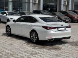 Lexus Es350 2019 full
