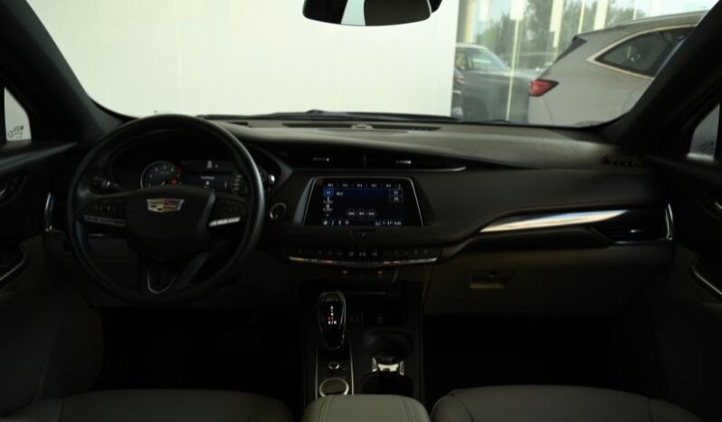 Cadillac Xt42023 full