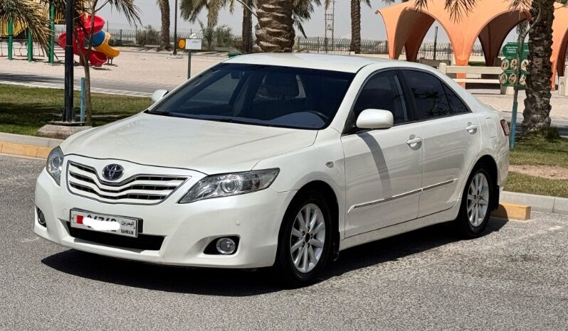 Toyota Camry 2011 full