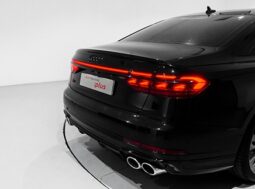 Audi S8 2023 full