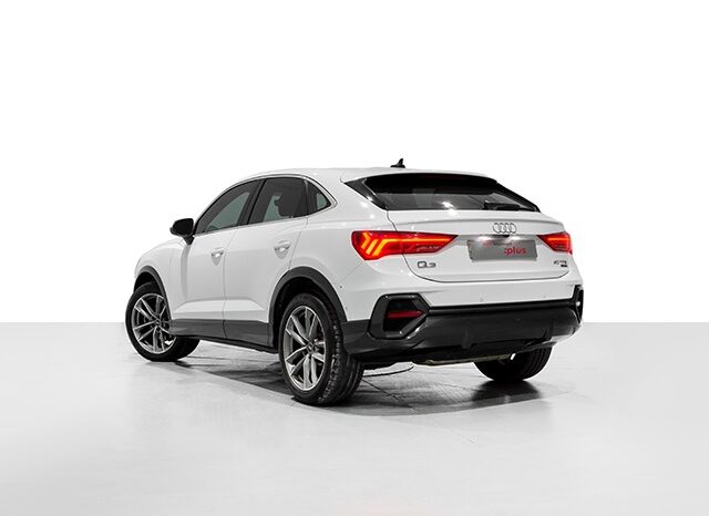 Audi Q3 2022 full