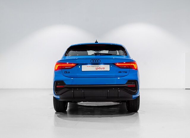 Audi Q3 2023 full