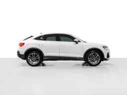 Audi Q3 2022 full