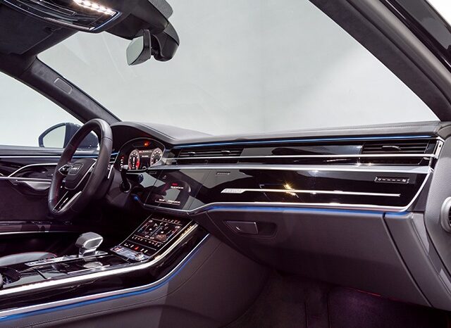 Audi S8 2023 full