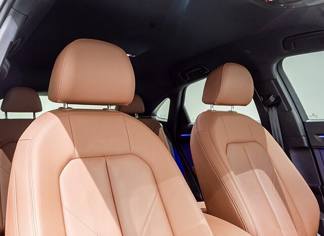 Audi Q3 2022 full