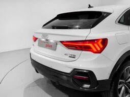 Audi Q3 2022 full