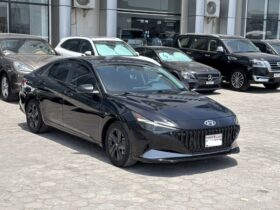 Hyundai Elantra 2021