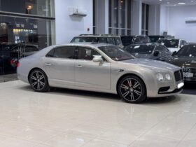 Bentley Flying Spur 2017