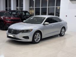 Volkswagen Passat 2020 full