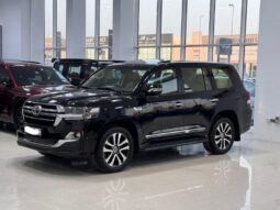 Toyota Land Cruiser 2019 full