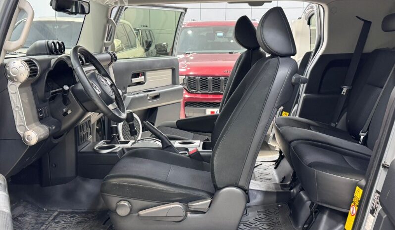 Toyota Fj Cruiser 2020 full