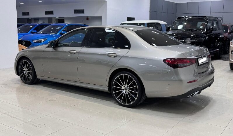 Mercedes Benz E300 2021 full