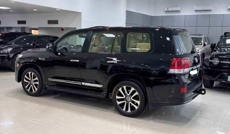 Toyota Land Cruiser 2019 full