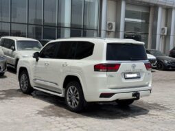 Toyota Land Cruiser 2024 full