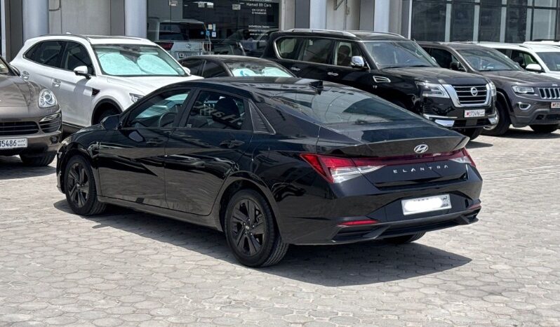 Hyundai Elantra 2021 full