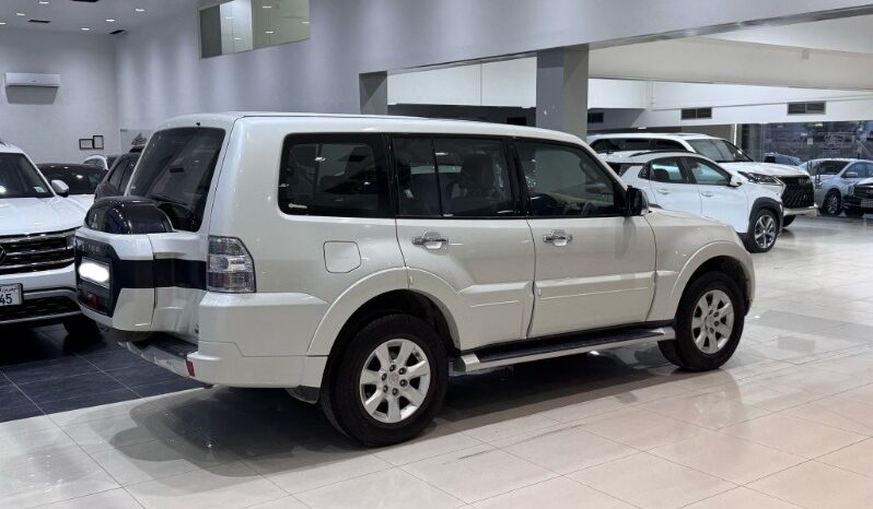 Mitsubishi Pajero 2018 full