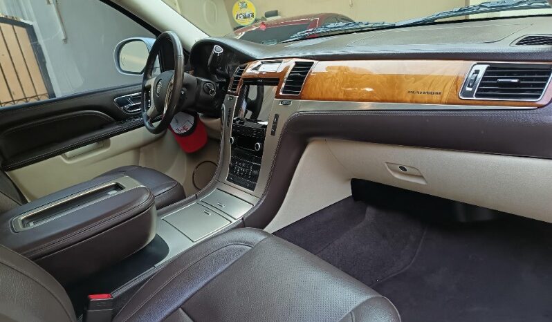 Cadillac Escalade 2012 full