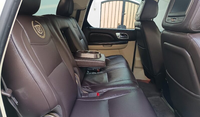Cadillac Escalade 2012 full