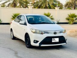 Toyota Yaris 2014 full