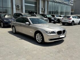 BMW 730i 2010