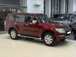 Mitsubishi Pajero 2020