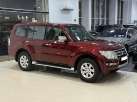 Mitsubishi Pajero 2020