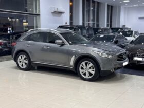 Infiniti FX35 2012