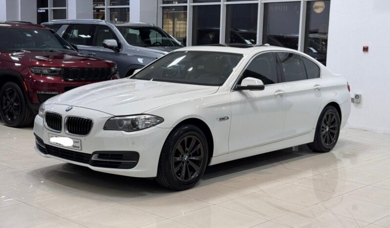 BMW 520 2015 full