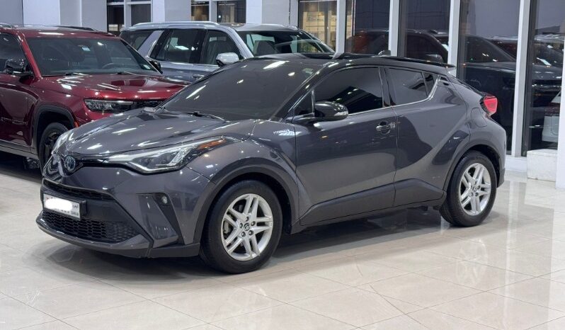 Toyota CH-R Hybrid 2020 full