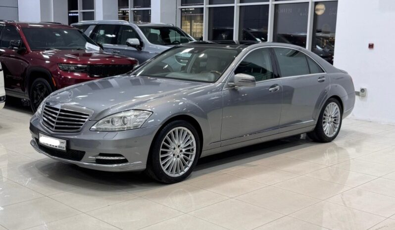 Mercedes Benz S350 2010 full