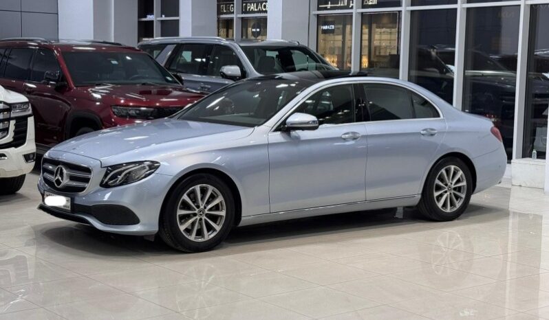 Mercedes Benz E200 2018 full