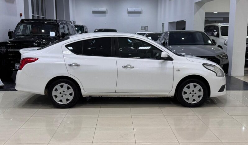 Nissan Sunny 2022 full