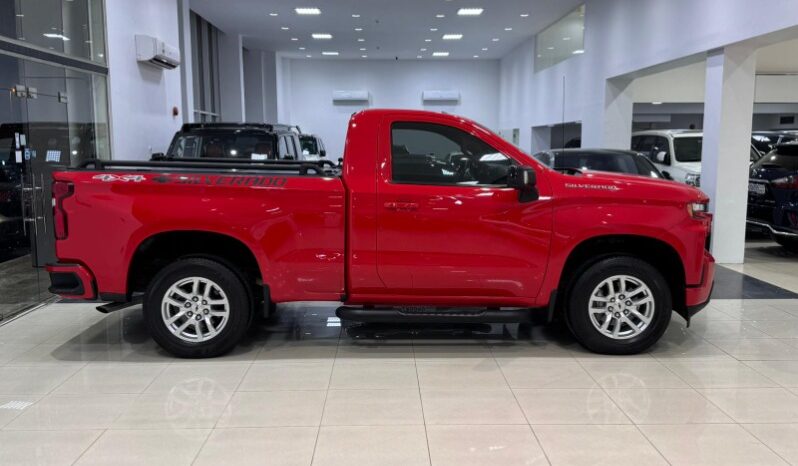 Chevrolet Silverado 2020 full
