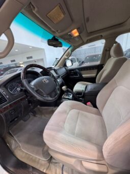 Toyota Land Cruiser 2010 full
